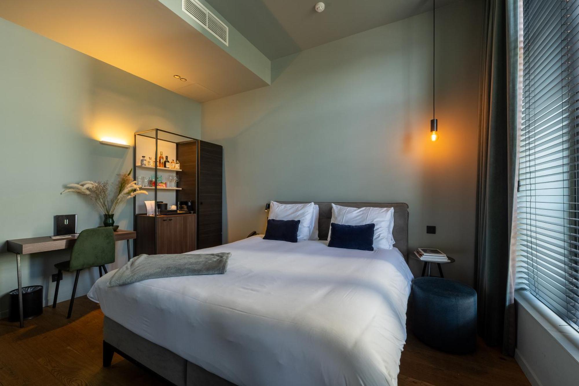 U Eat & Sleep Antwerp Hotel Eksteriør billede